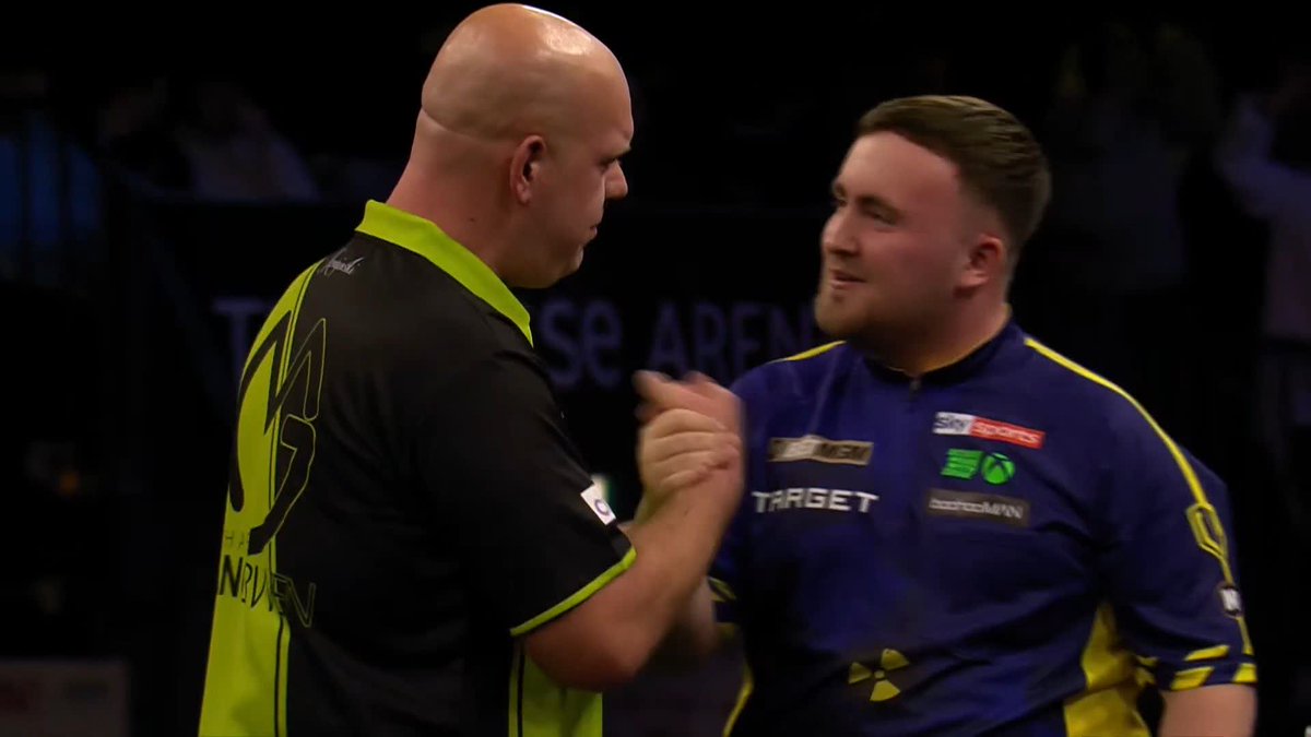VAN GERWEN WINS A THRILLER! 🟢 What. A. Match! Michael van Gerwen defies a 113.91 average from Luke Littler to win an absolute epic on Night One in Belfast! Brilliant from both 👏 📺 #PLDarts25