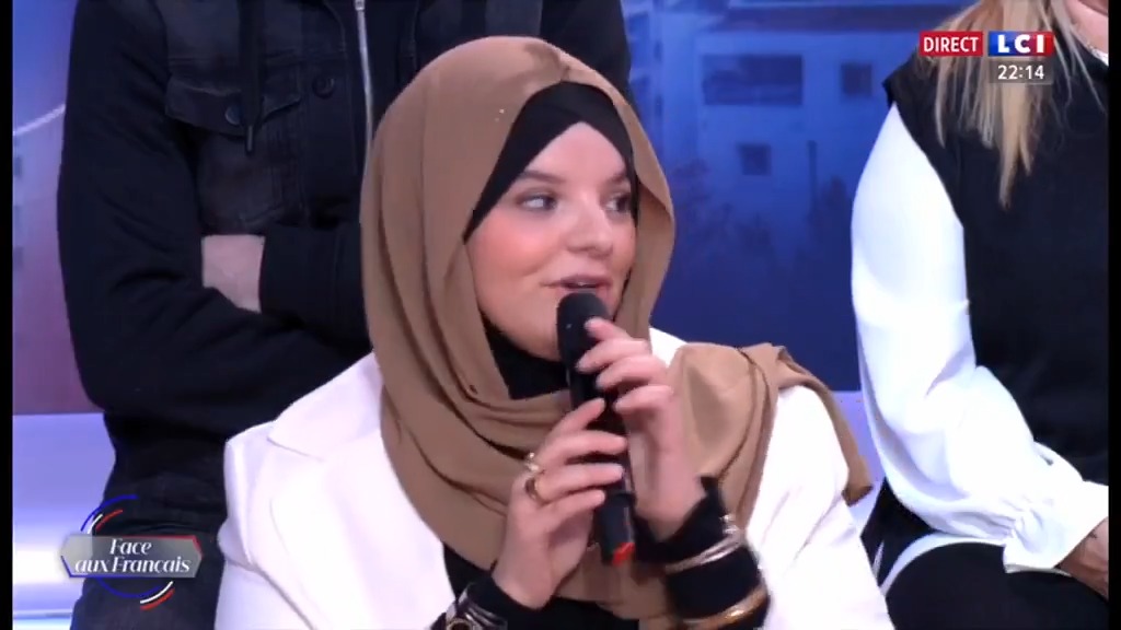 ▶️#GrandeConfrontation - Bruno Retailleau face aux Français : “On a interdit le voile à l’école, et pour moi les sorties scolaires, c’est l’école hors les murs, donc les règles doivent être les mêmes.” Bruno Retailleau #24hPujadas #LCI #La26 ⤵️