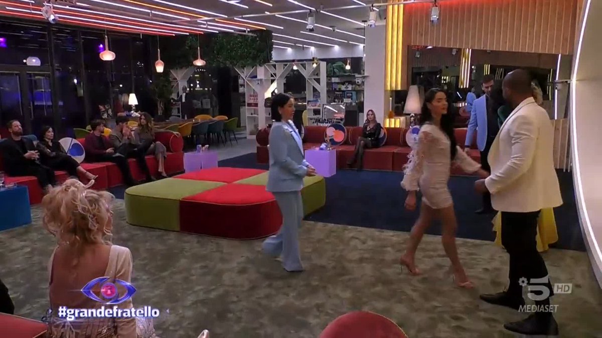 Il pubblico ha deciso che a salvarsi sono Shaila, Iago e Jessica! #GrandeFratello