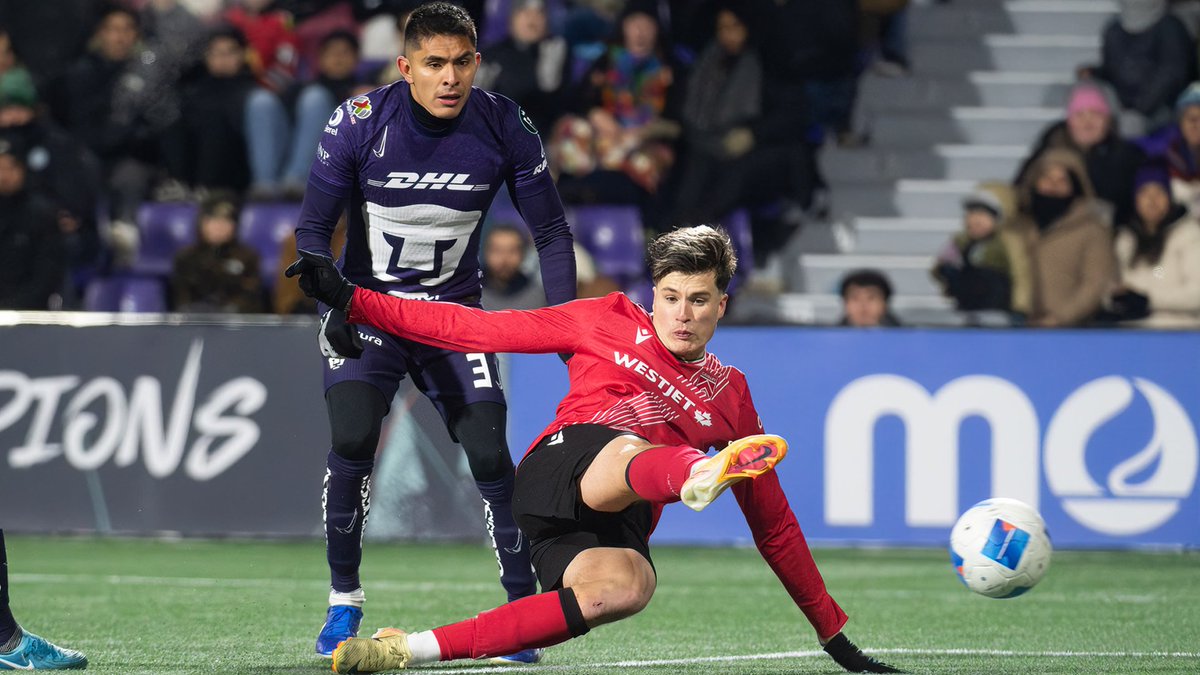 GOAL 🐎🐎 @CPLCAVALRYFC TAKE THE LEAD ON AN UNBELIEVEABLE GOAL FROM TOBIAS WARSCHEWSKI 🐎 #CanPL | 🔴 Watch LIVE on OneSoccer