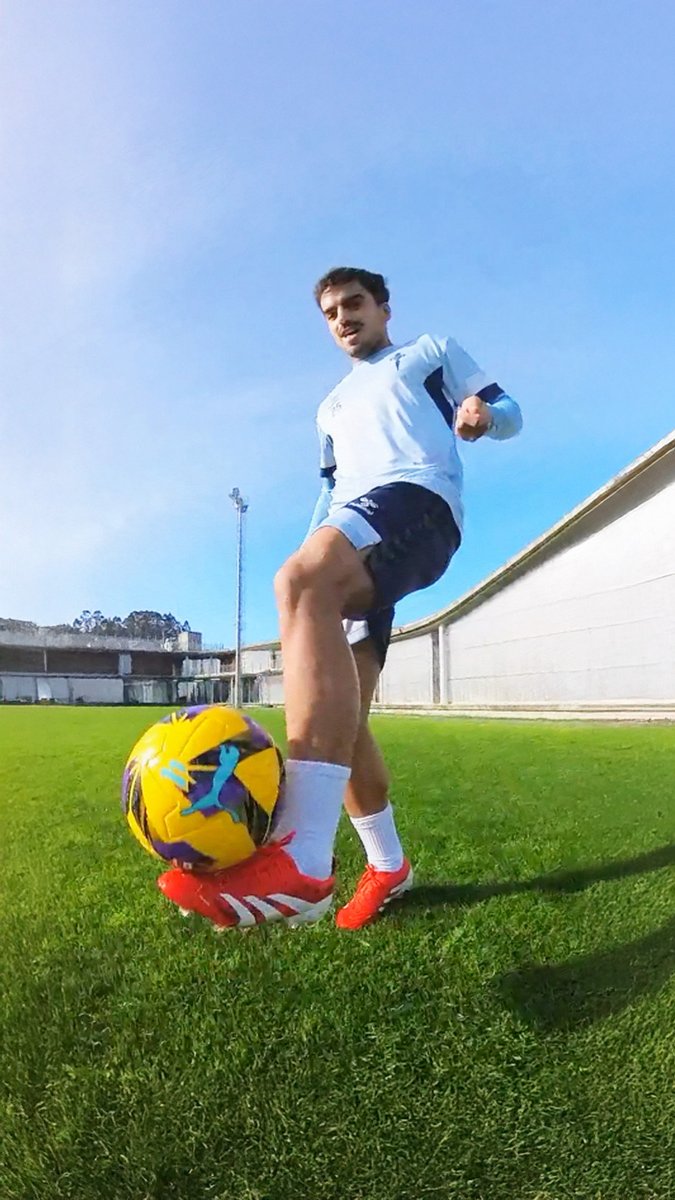 Damián does it in 360 🤹🔄 Skills, control and style from every angle with VUZ!