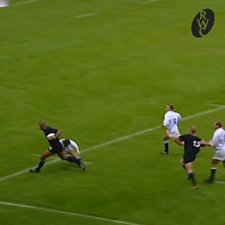 Jonah Lomu was a menace against England 🇳🇿 #RWC1999 | All Blacks