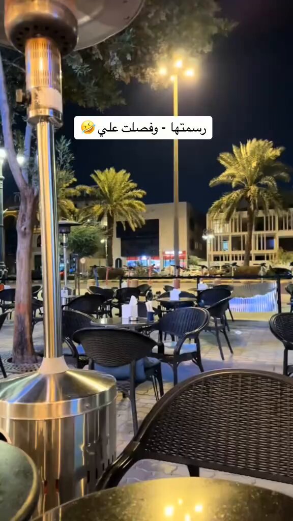 الرسام سالم آرت : قمت برسم هذه السيدة الفاضلة لكنها "فصلت علي عشان اللغلوغ 😂"!