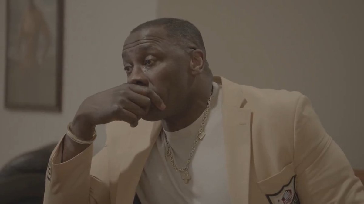 .shannon sharpe telling his brother Sterling Sharpe that he's finally made the Pro Football Hall of Fame will move you to tears. 🥹 #PFHOF25