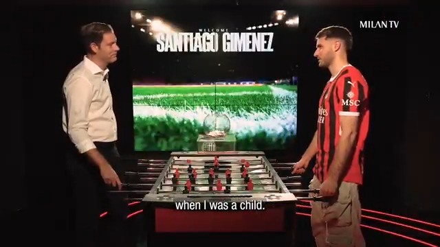 Face-off: @Santigim11 🆕 Getting to know our Mexican striker while testing his table football skills: watch more on our YouTube channel 📽️🔴⚫ #DNACMilan #SempreMilan
