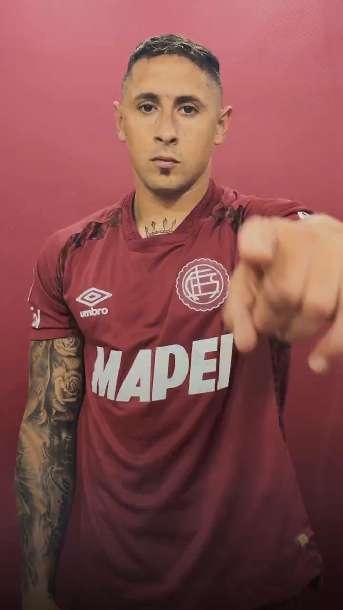 #MercadoDePases | 🤝 [OFICIAL] Armando Méndez es REFUERZO de #Lanus. El lateral derecho llegó desde #Newells a préstamo por 1 año, sin cargo y con opción de compra ✍️🏼.