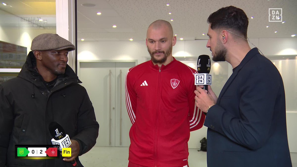 🎙️ | Ludovic Ajorque : « Quand il y a un groupe comme celui-ci, on ne peut que bien s’acclimater. »🔥 #FCNSB29 📲 L’app DAZN 🔗 #FCNSB29