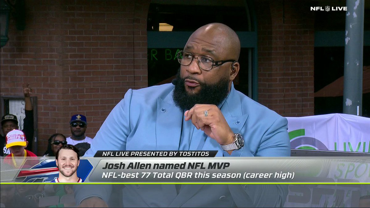 "We need to obviously announce that it's a quarterback award. I thought Saquon Barkley was the Most Valuable Player." Marcus Spears doesn't think AP Offensive Player of the Year was enough for Saquon 🏆