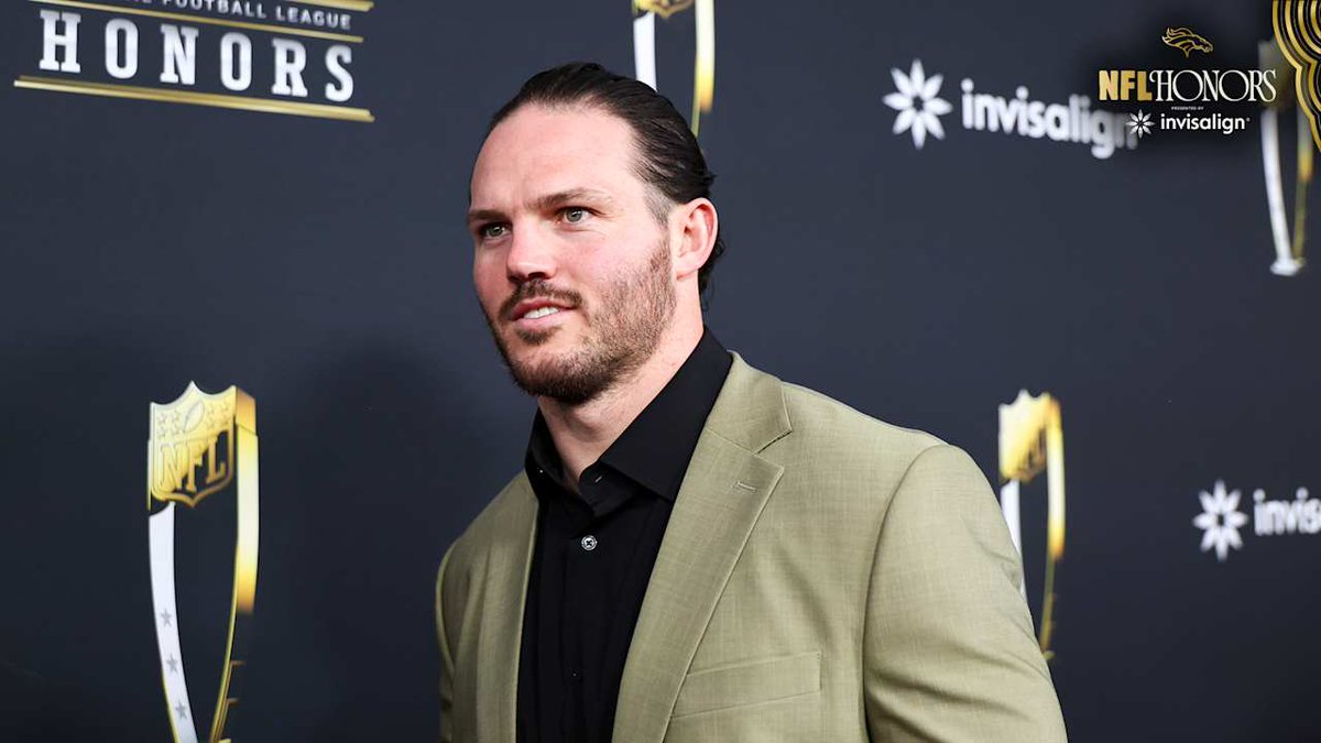 “It’s really special. … It makes me want to do even more and give more.” Alex Singleton reflects on being named our #WPMOY: