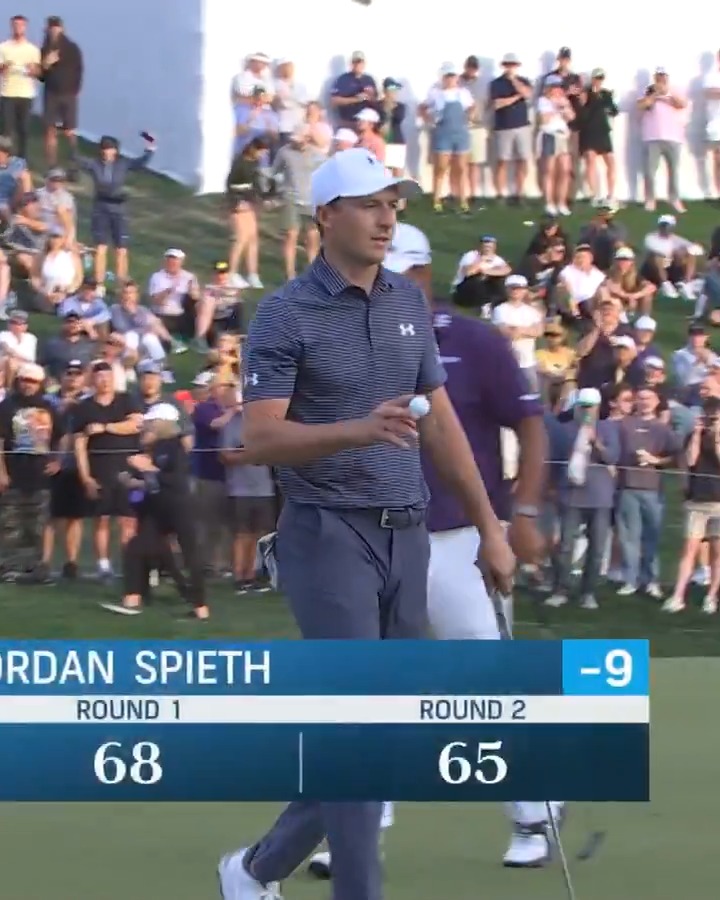 Bogey-free 65 😮‍💨 Jordan Spieth flew up the leaderboard to T4 at the WM Phoenix Open.