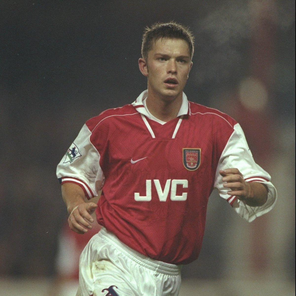 📅 On this day in 1998... Stephen Hughes is the hero at Highbury in the London derby 💥