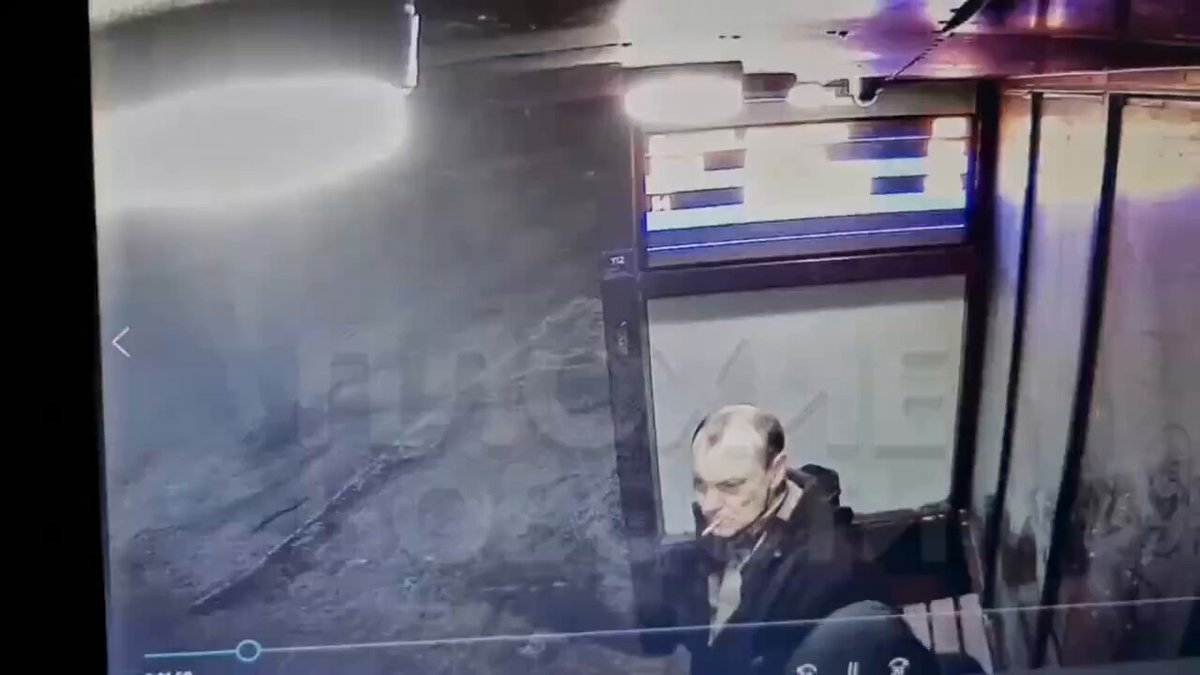 Зэк вернулся с СВО и зарезал мужика прямо посреди улицы. Дзержинск. Сообщается, что жертвой стал 55-летний чеченец Умаев Абубакар, который якобы в свое время воевал против РФ. так и продолжайте.