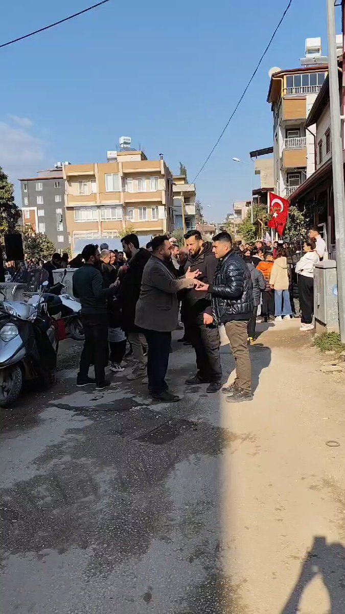 Yaşamı birlikte kurmaya devam ediyoruz! Defne Halk Temsilcileri Meclisi Sosyal Merkezi açılıyor.