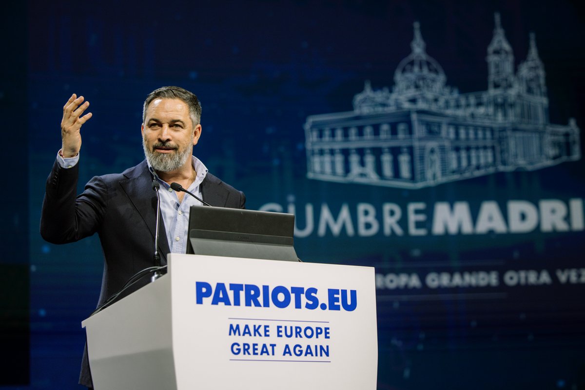 El mundo está cambiando a mejor. Santiago Abascal 🇪🇸 con Patriots.eu
