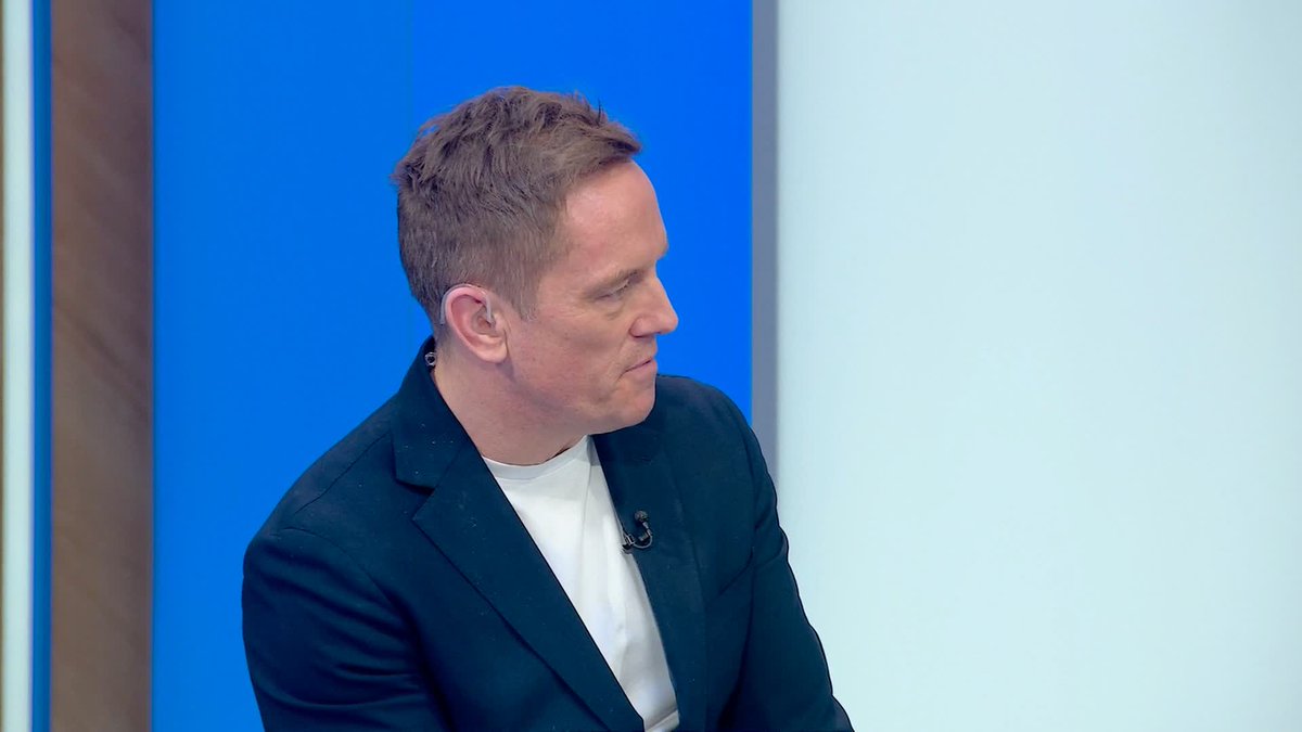 ''I did fancy them in the Champions League but I've just seen them be destroyed by Newcastle over two legs'' 😅 The Soccer Saturday team discuss whether Arsenal could face another trophyless season 🏆