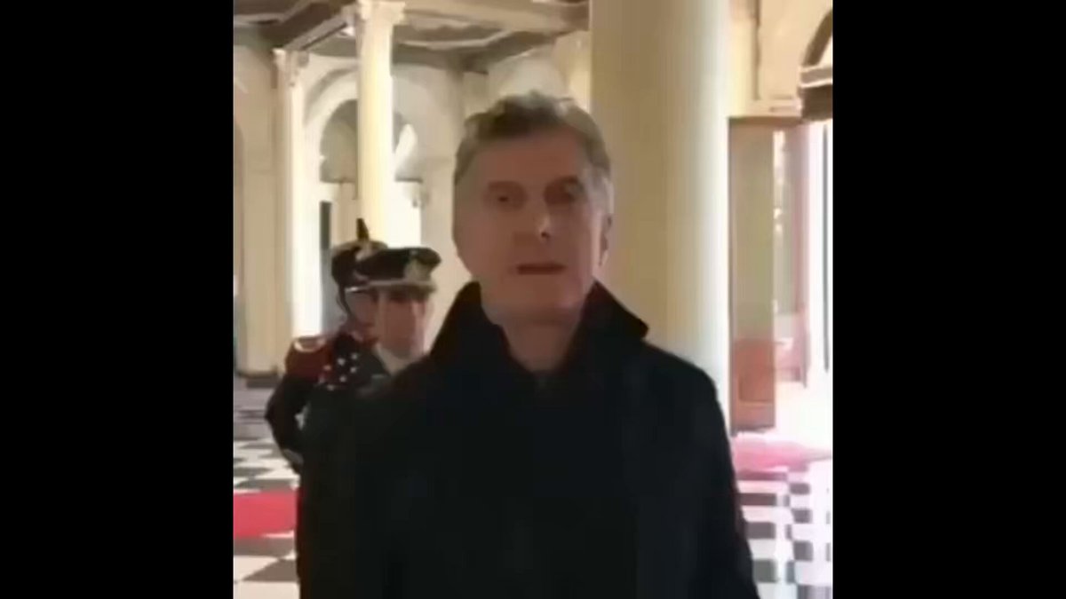 Feliz cumple al ex presidente más Michael Scott que supimos tener.