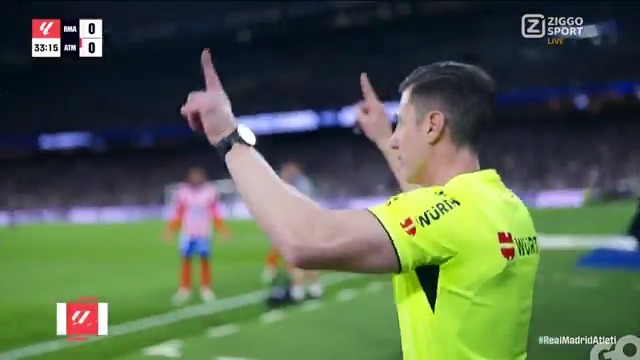 0-1 ATLETI ๐ฏ De bezoekers krijgen na ingrijpen van de VAR een strafschop, die wel heerlijk wordt binnengeschoten door รlvarez ๐ Zeg het maar: is dit een penalty? ๐ค #ZiggoSport #LaLiga #RealMadridAtleti
