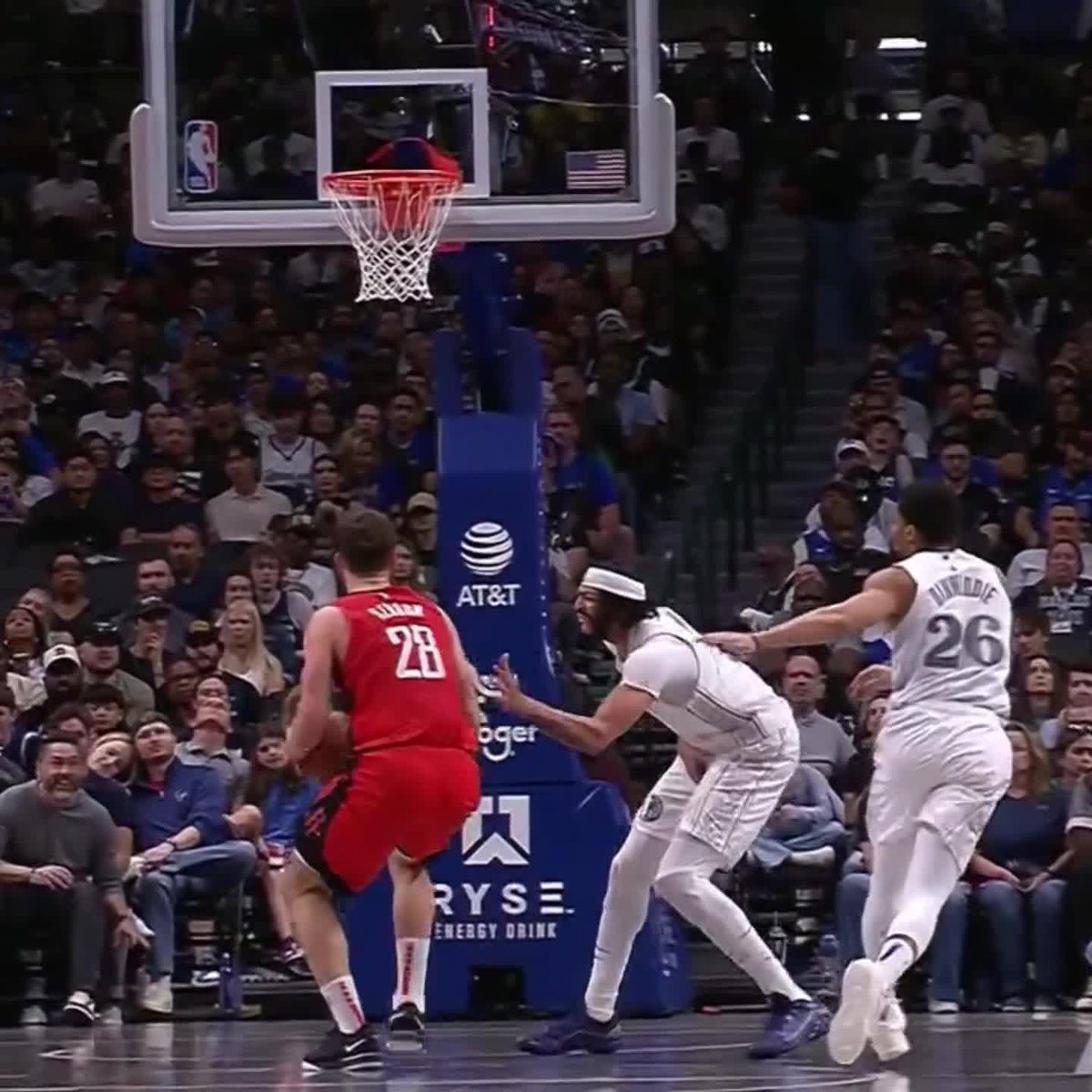Anthony Davis is doubtful to return to the game vs. Houston after sustaining a lower body injury, the Mavericks announced.