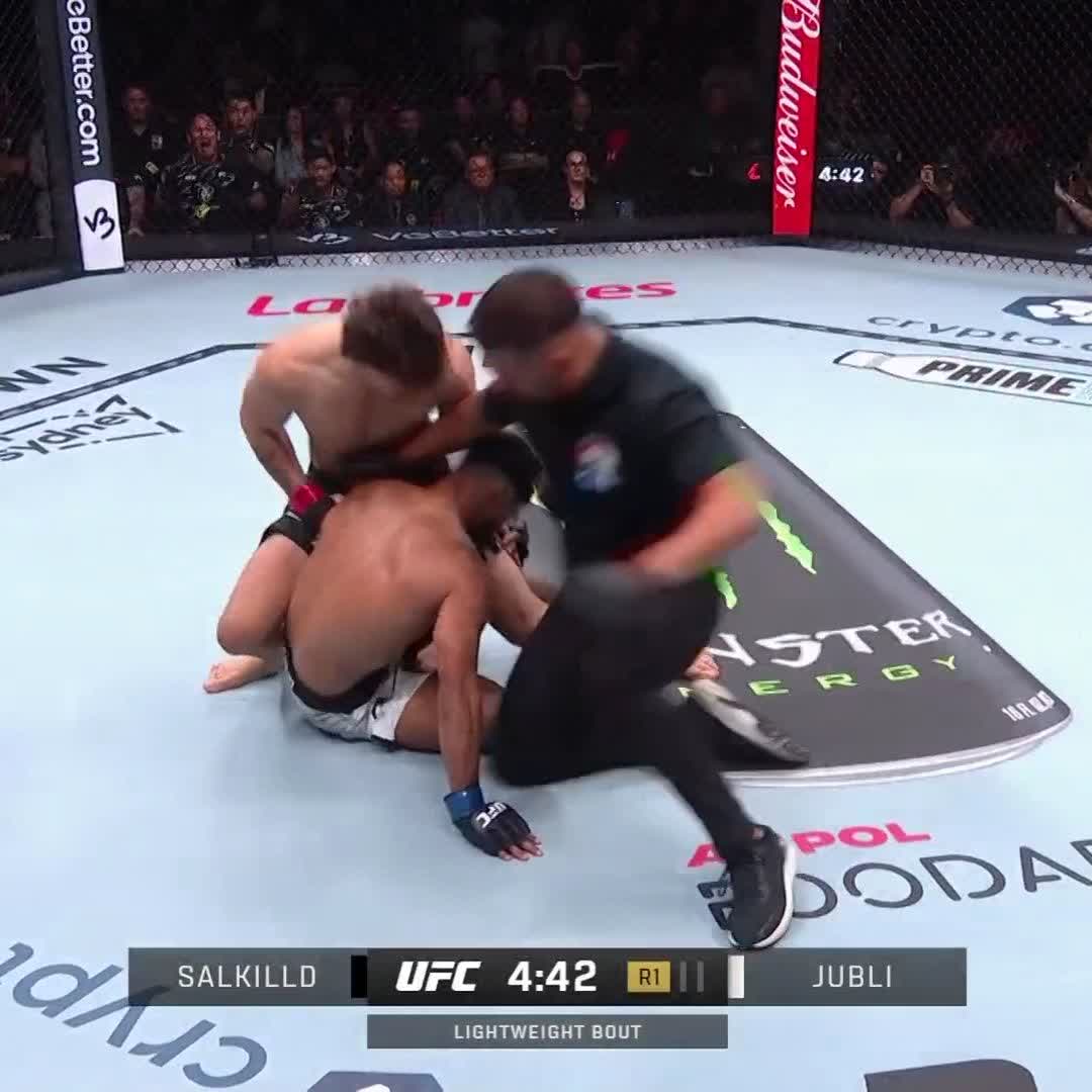 WELCOME TO THE UFC QUILLAN SALKILLD 😱 He ends his first outing in the Octagon in just 19 seconds at #UFC312 with a TKO!