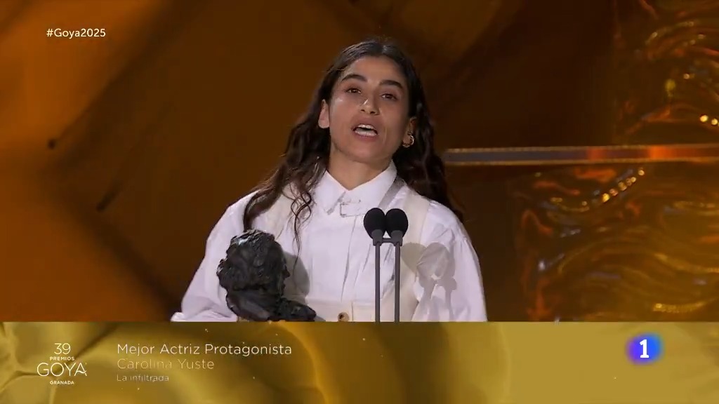 Gana el Goya a Mejor Actriz Protagonista Carolina Yuste por "La infiltrada". Carolina tiene 4 nominaciones y 2 Goyas con el de esta noche. #Goya2025