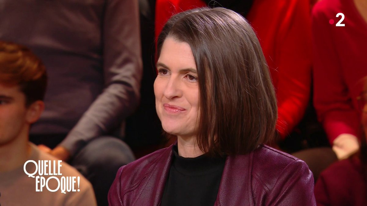 🗣 "[Le PDE6G], c'est le nom d'un gène qui va être gravé dans ma mémoire" Edith Lemay raconte dans un documentaire "Blink" et un livre "Plein leurs yeux" le voyage extraordinaire de sa famille pour remplir la mémoire visuelle de ses 4 enfants atteints de rétinite pigmentaire, avant qu'ils ne perdent la vue. #QuelleEpoque France tv Léa Salamé