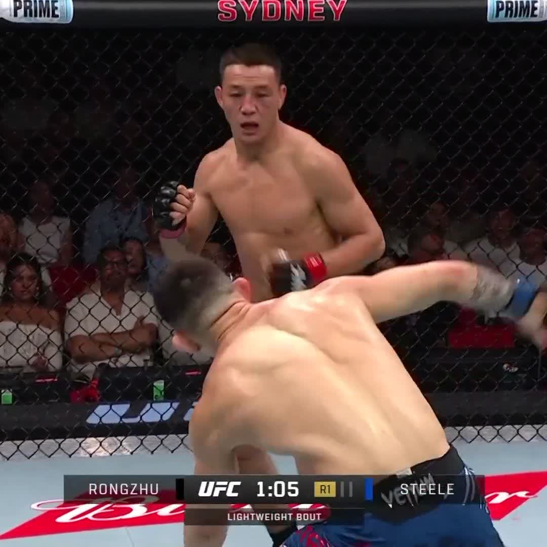 They are just THROWING 😱 #UFC312 Rongzhu vs Kody Steele is CRAZY! Watch our prelims LIVE NOW on UFC FIGHT PASS 📺