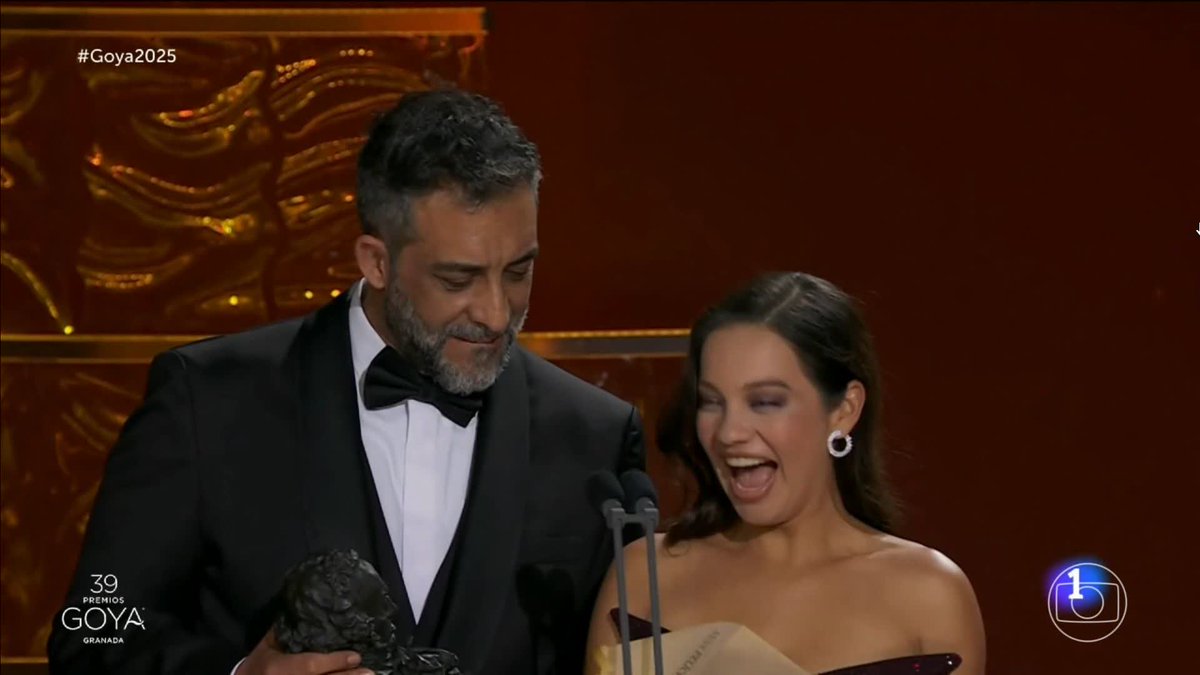 "Ainda Estou Aqui" é eleito o melhor filme ibero-americano no Prêmio Goya, considerado o Oscar do cinema espanhol.