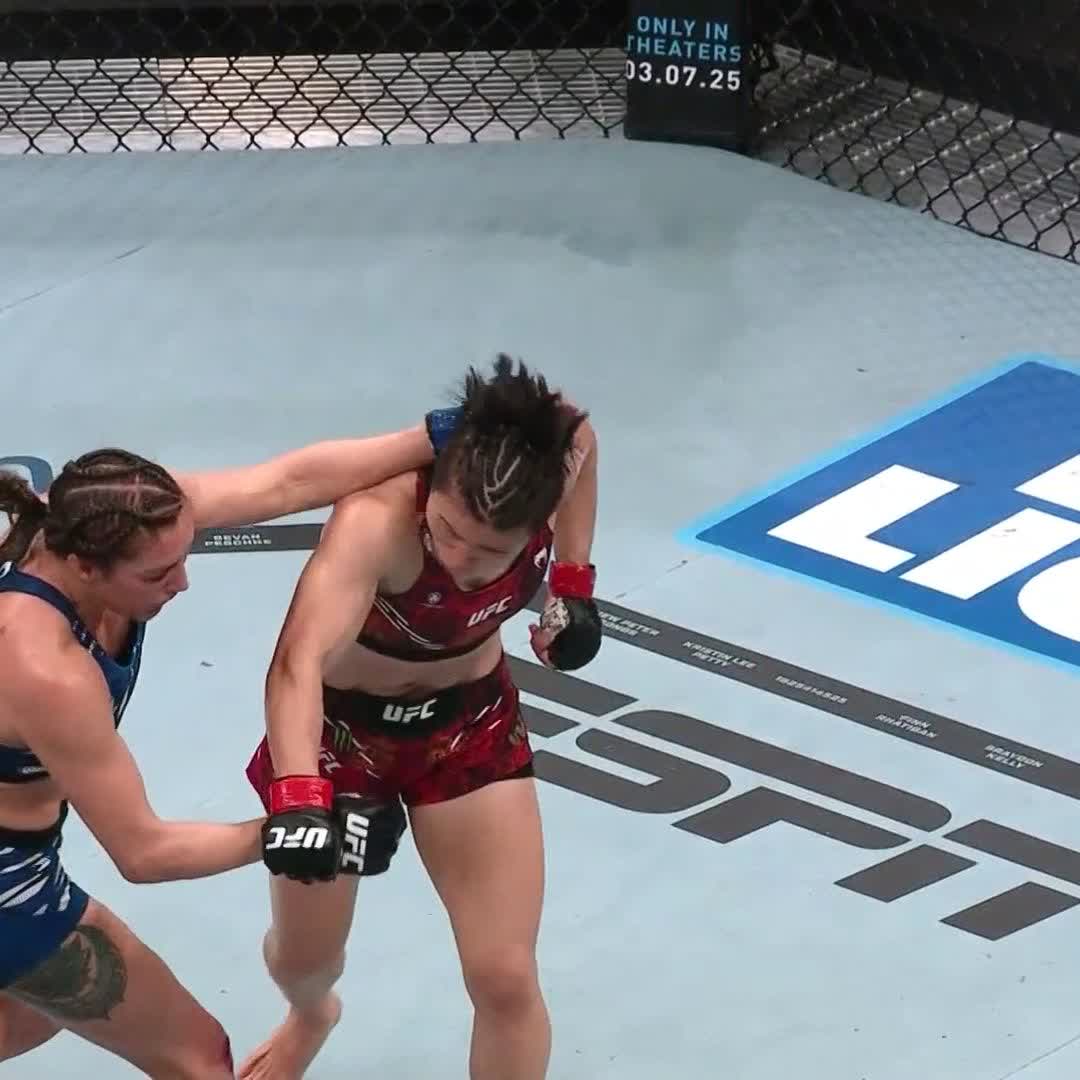 Zhang Weili ❤️s Australia! #UFC312
