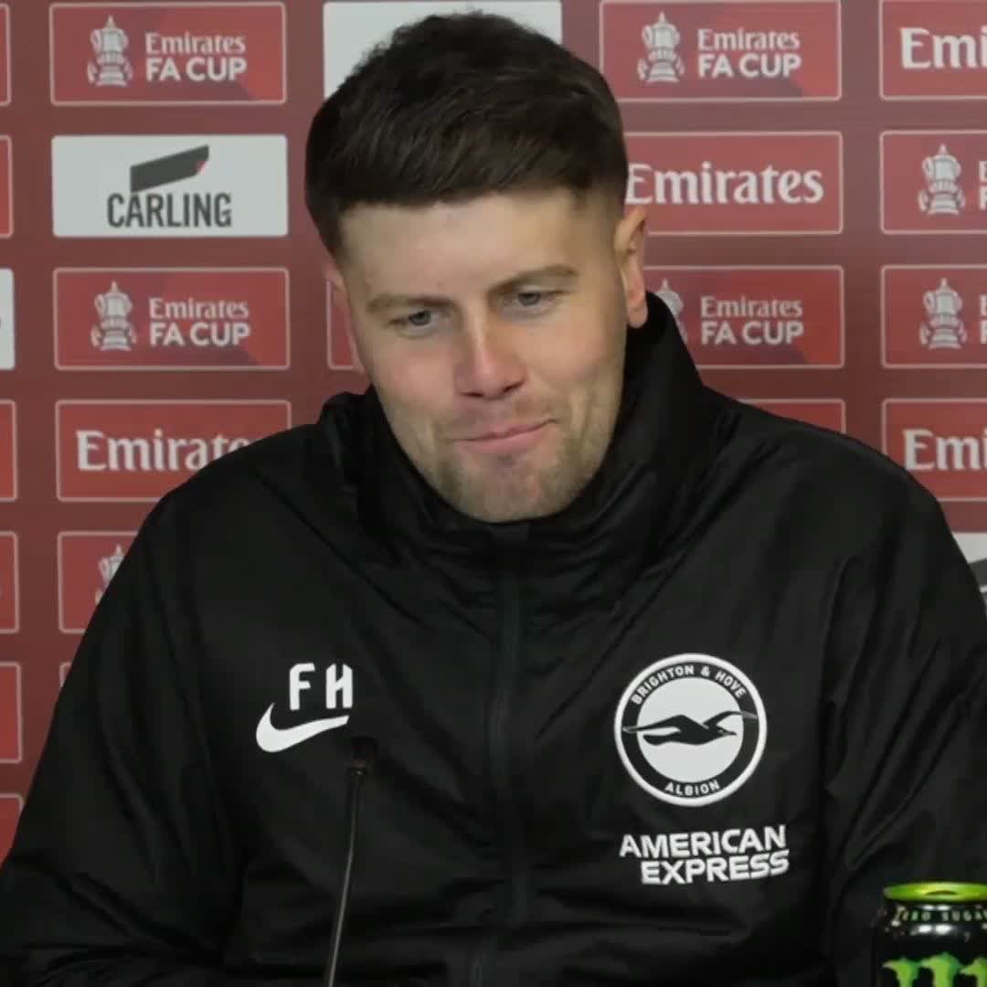 "I learned a new phrase, just what the doctor ordered" 👨⚕️ Brighton boss Fabian Hurzeler was pleased with his side's response after beating Chelsea 2-1 in the FA Cup 🔵