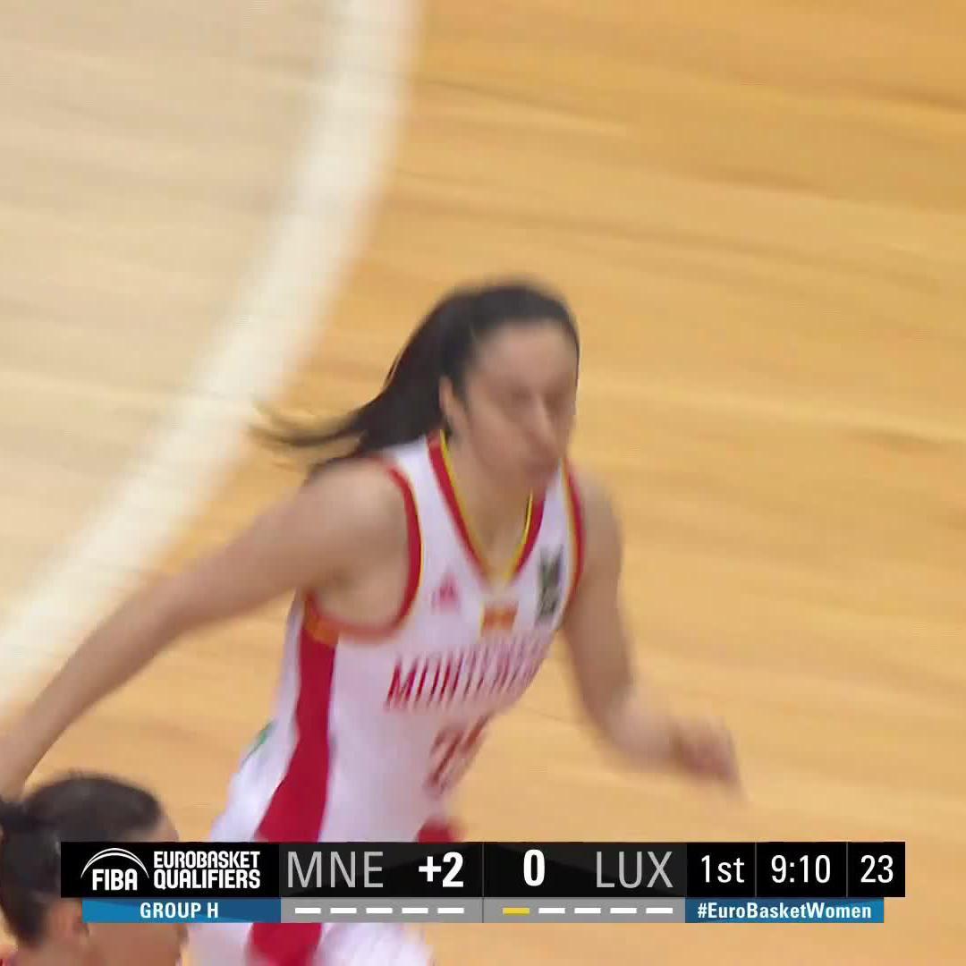 Marija Lekovic is here to PLAY today 🔥 8 PTS | 2 3PM | 100% FG in the first quarter! 💪 #EuroBasketWomen x Košarkaški savez Crne Gore