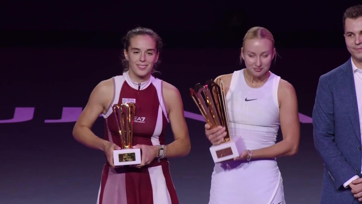 Lovely words from Potapova to Simona Halep 💜 #TO2025