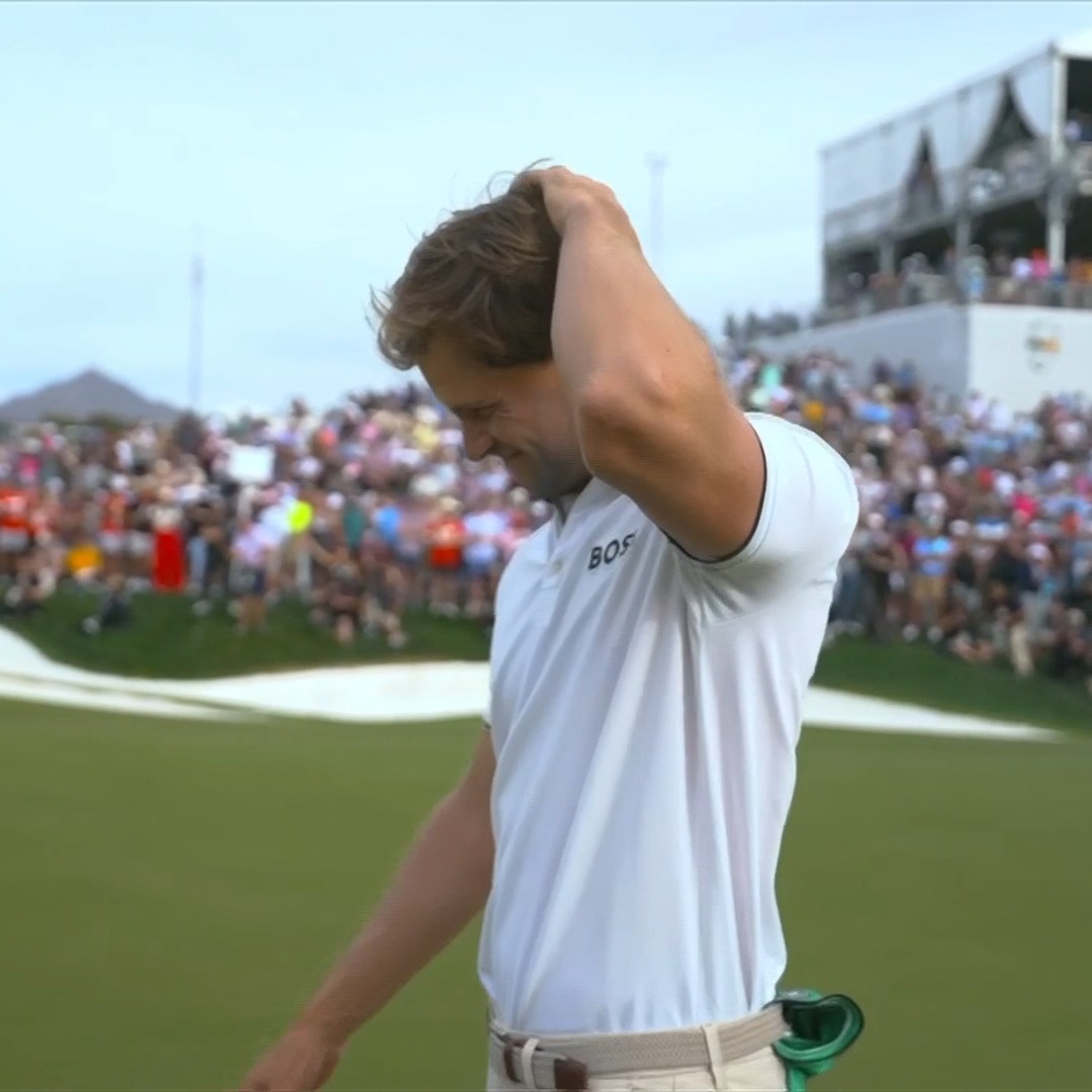 Thomas Detry celebrates winning the WM Phoenix Open with his wife and kids. 🥹❤️ 📺 CBS