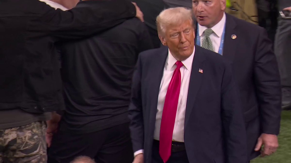 Donald Trump arrives at the #SuperBowl.