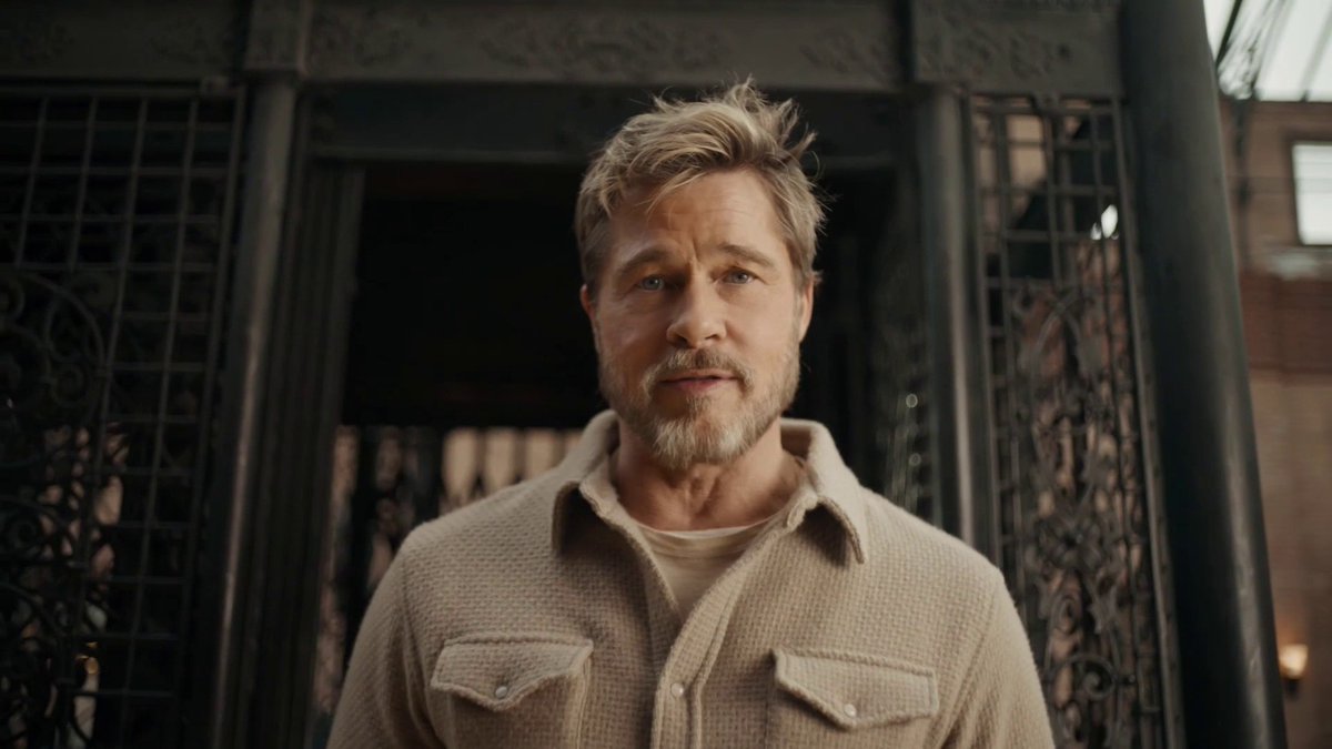 "Today, we celebrate the urgency of now, the thrill of what’s next, the glory of this game, and we do it as one" 🇺🇸 Brad Pitt gets us ready for Super Bowl LIX 🙏 Formula 1 | Formula 1Movie | @wbpictures | @AppleFilms