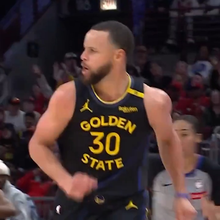 One shot, endless angles, Steph knew it was good