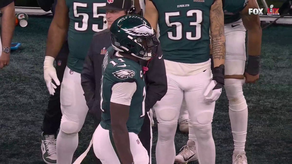 AJ Brown appears to be frustrated on the Eagles sideline