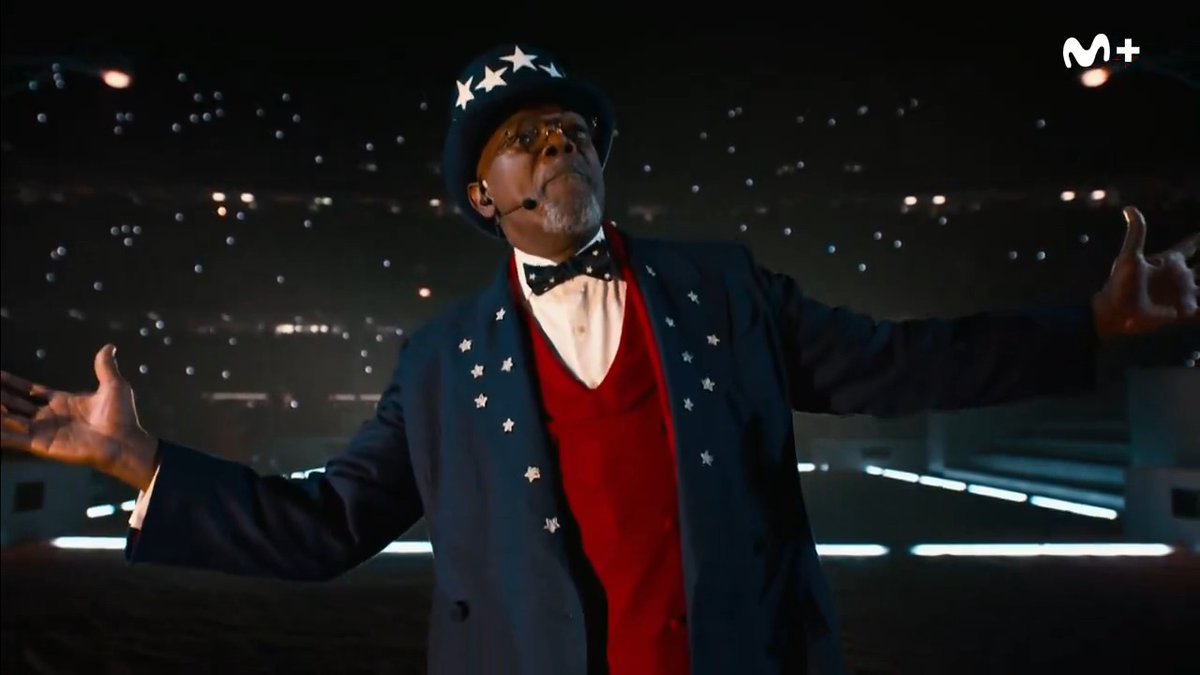 Con Samuel L. Jackson de maestro de ceremonias. Con el Caesars Superdome a sus pies. 𝐒𝐢𝐦𝐩𝐥𝐞𝐦𝐞𝐧𝐭𝐞, 𝐊𝐄𝐍𝐃𝐑𝐈𝐂𝐊 𝐋𝐀𝐌𝐀𝐑. 🇺🇸🎤 #SuperBowlLIX #InterceptadosPorLaSuperBowl