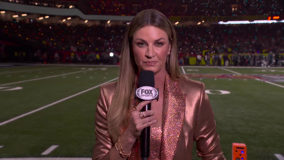 "Coming out of the locker room, KC looking very matter of fact." Erin Andrews on what Chiefs HC Andy Reid shared with her at the half.