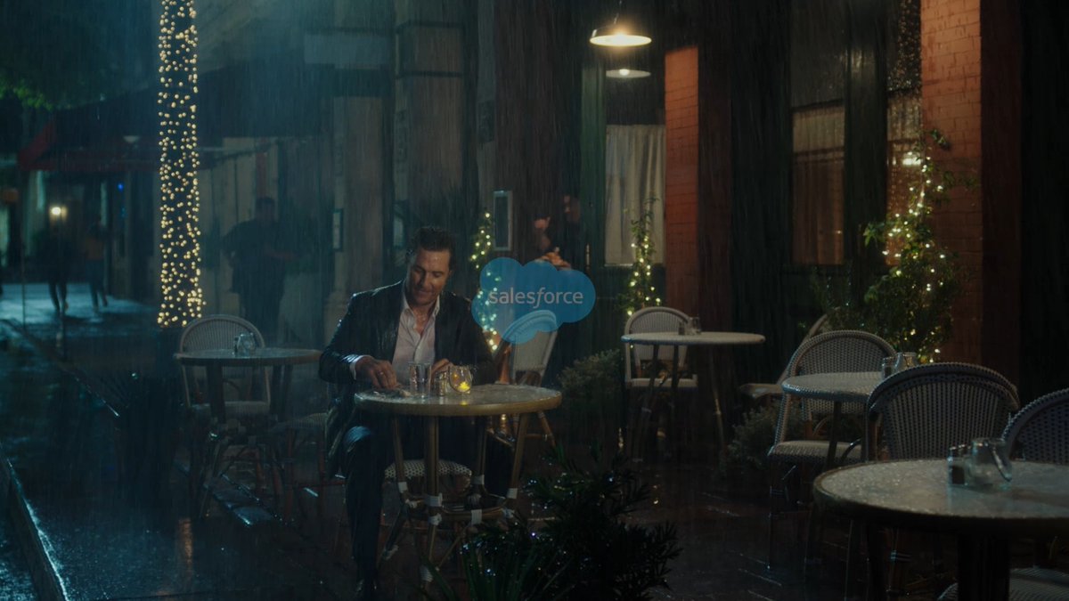What... @SalesForce, your Super Bowl ad makes no sense. Restaurants don't seat you outside in the rain... and no one understands your AI product's role in reservations... why? What a weird spot that serves no purpose...