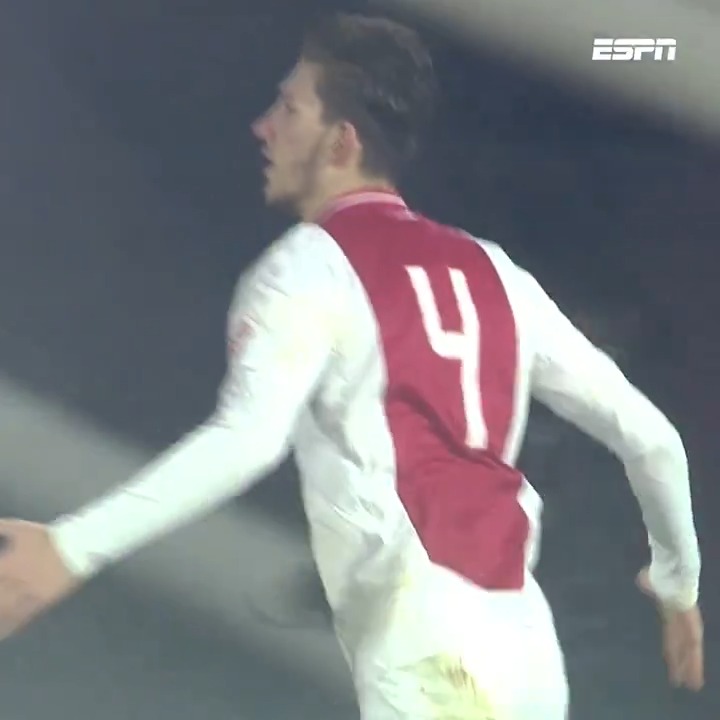 Ahmetcan Kaplan zet Jong Ajax op fraaie wijze op gelijke hoogte! 1️⃣-1️⃣ #jajexc