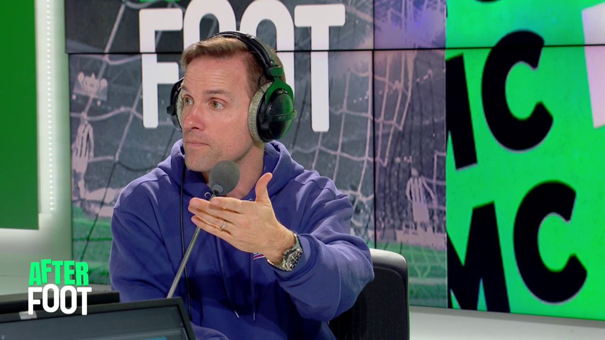 📺 Julien Laurens: "Je suis convaincu que l'on arrivera à une chaîne de la Ligue 1 comme ils l'ont fait en Angleterre. Selon moi, c'est l'avenir" En Angleterre, l'abonnement pour regarder tous les matches de Ligue 1 est à 10£/mois.
