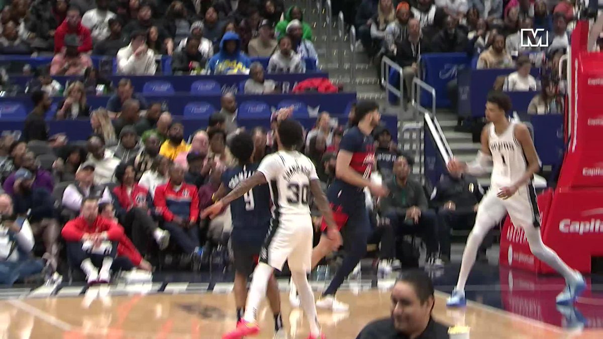 This is hilarious: Justin Champagnie hits a three on his twin brother Julian, and gets in face walking back up the court. Just like in the driveway 😂