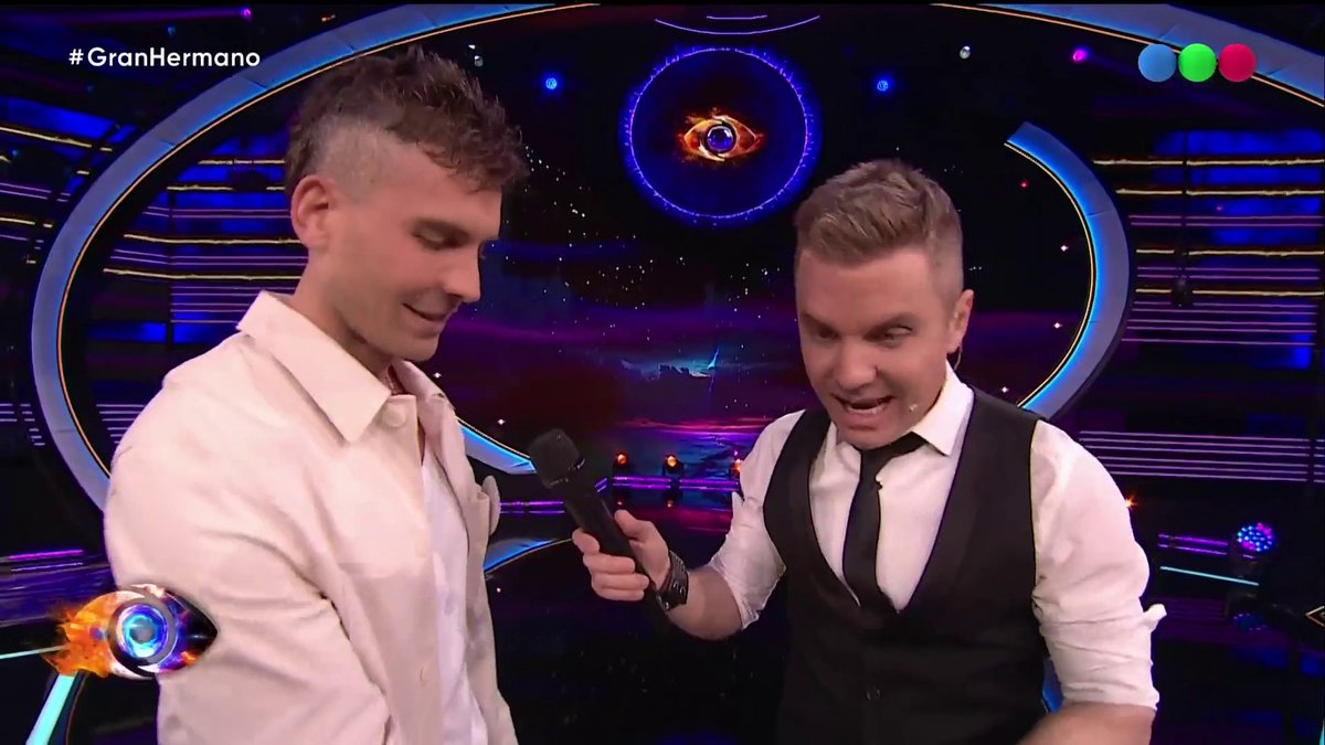 🔥Marcelo Carro quiere sembrar caos: “Me encanta manipular, soy el villano” 😈 Mirá #GranHermano en y espiá la casa GRATIS las 24 horas por DIRECTV LatinAmerica DGO