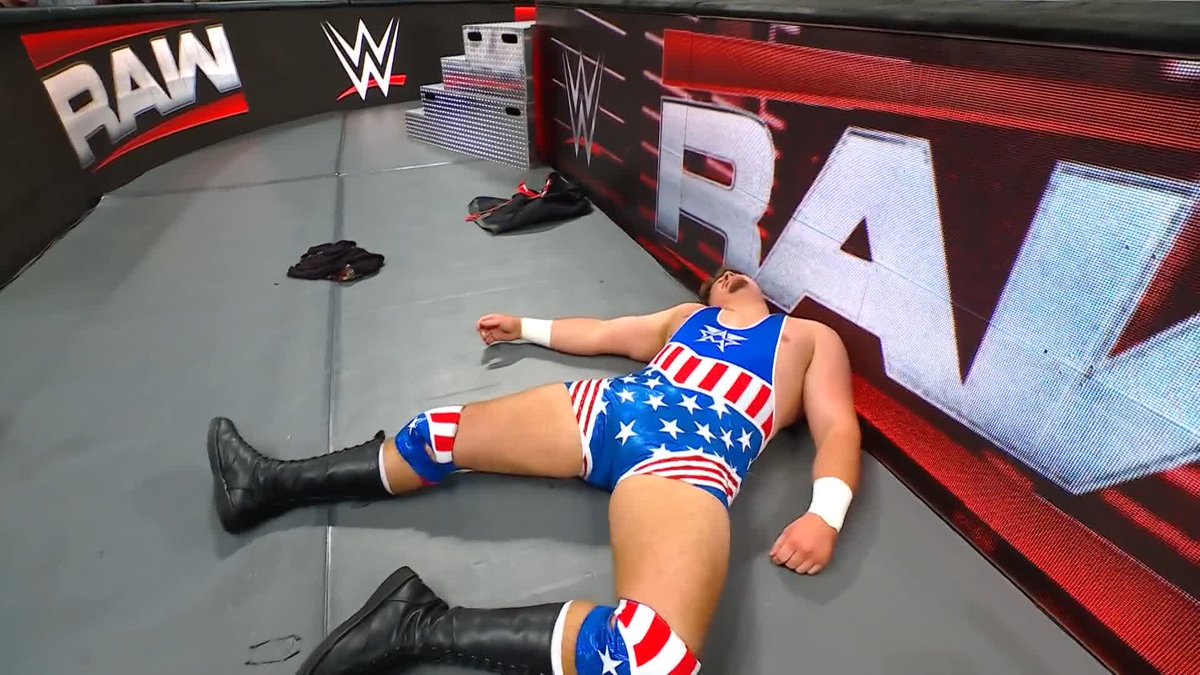 One word to describe The #WarRaiders? BRUTAL. 😮💨💥 Can American Made turn things around and leave #WWERaw as the NEW World Tag Team Champions? #RawOnNetflix
