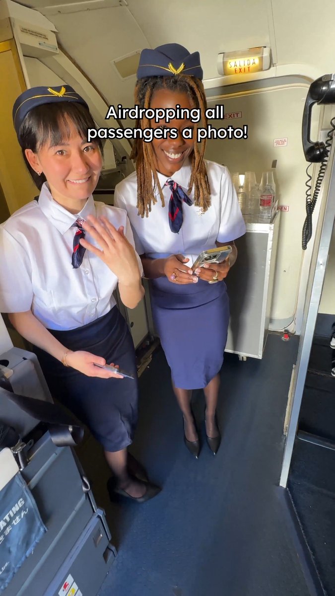 Airdropping 🌶️🥵 pics to passengers