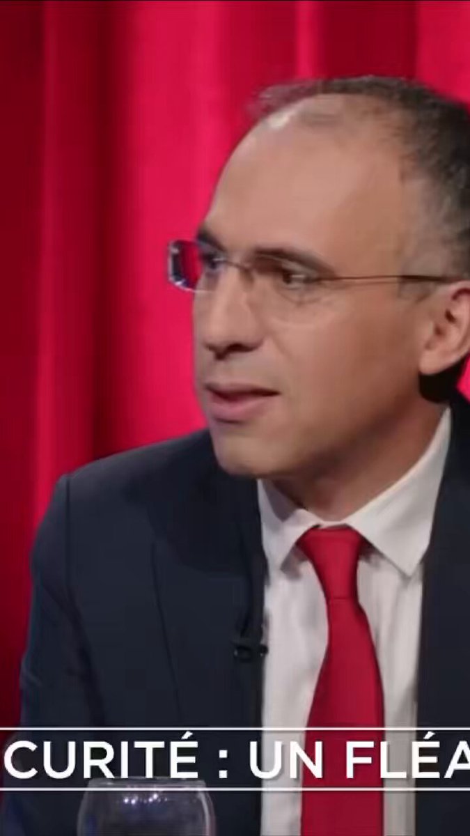 🔴 La « Justice » française est politique : elle condamne des français pour de simples affiches, mais libère des violeurs sous OQTF. 📺 Merci à TVL pour l’invitation.