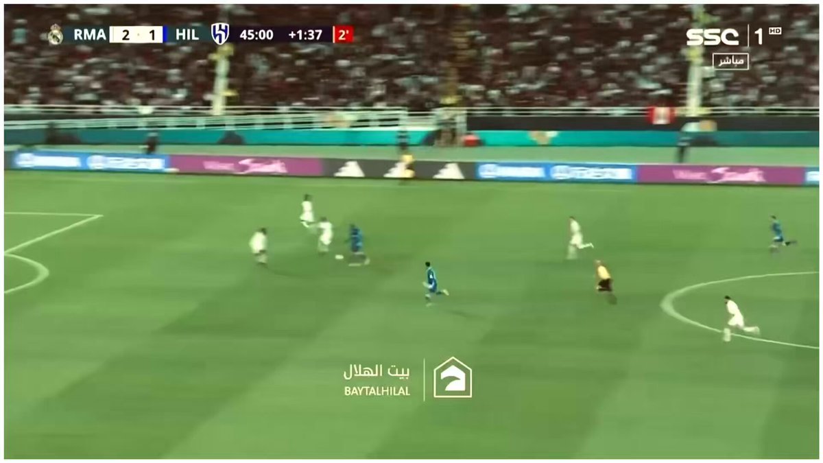 🚨🚨 هكذا سلب ريال مدريد كأس العالم من الهلال | ❌أغرب ضربة جزاء لم تحتسب❌ 🚨 قريباً نلتقي يا ريال مدريد لنأخذ بثأرنا .. ▪️المناسبة : نهائي كأس العالم للأندية 2022 ▪️المباراة : الهلال VS ريال مدريد ▪️د 45+1 : 1 / 2 ▪️المخالفة : ركلة جزاء لم تحتسب للهلال ▪️نهاية المباراة : 5-3 لصالح ريال مدريد