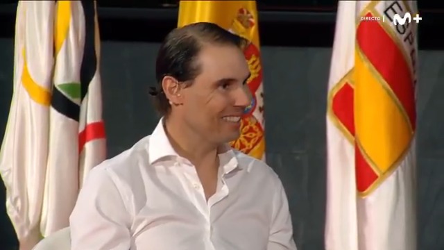 La humildad de Rafa Nadal ❤️. #DeportePlus Comité Olímpico Español Rafa Nadal Academy Movistar España