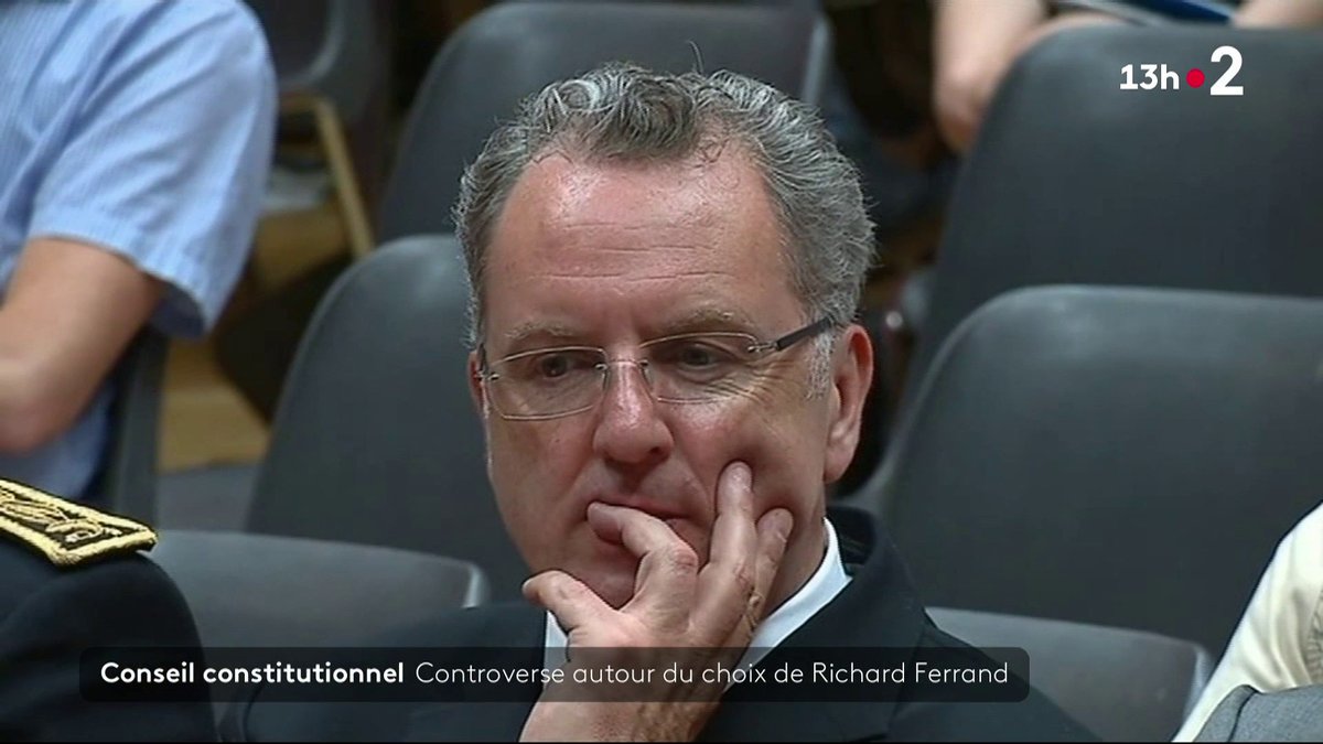 Emmanuel Macron a désigné l'un de ses proches comme candidat de l'Elysée pour diriger le Conseil constitutionnel. Un choix très contesté parmi les députés de gauche. #JT13h