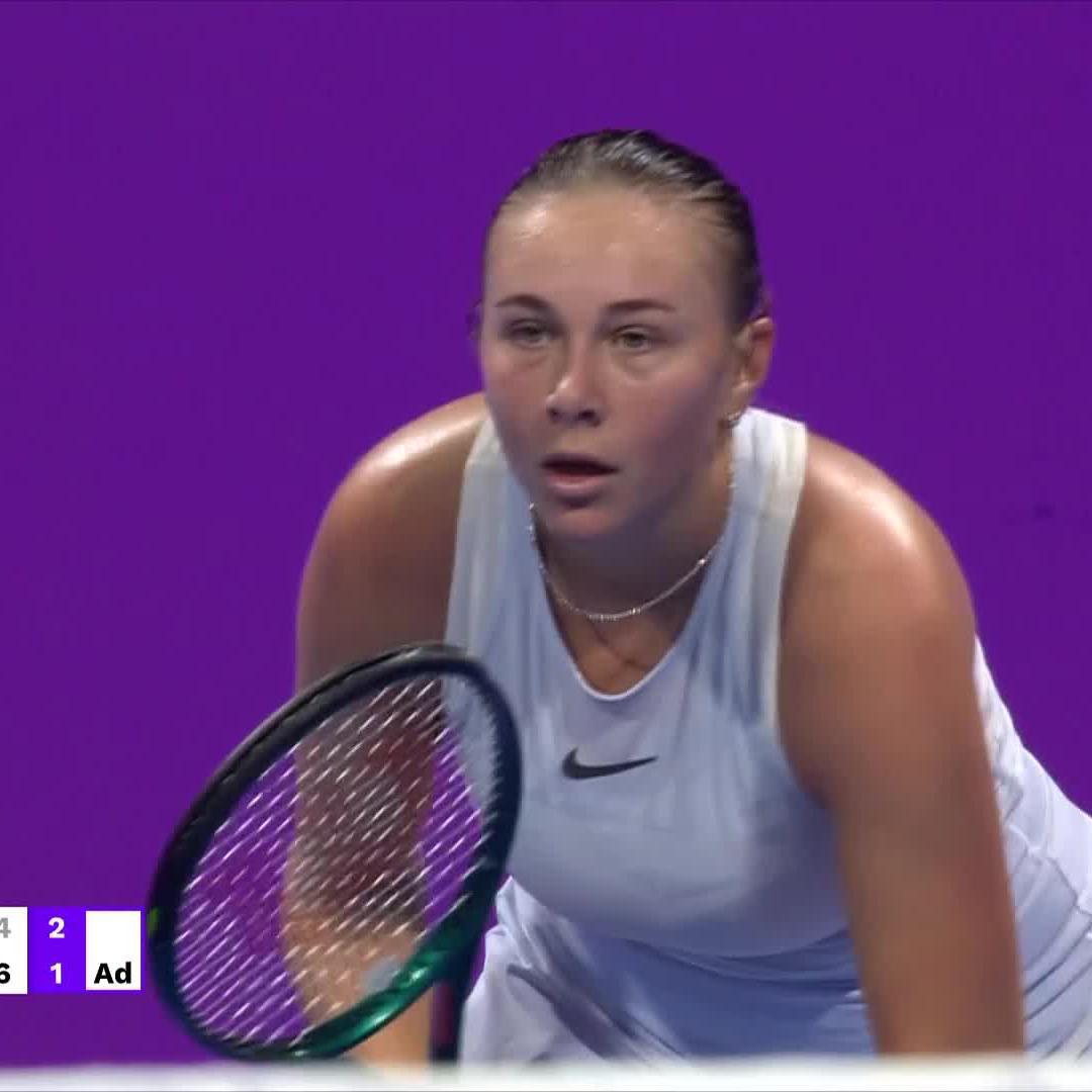 wow indeed 🫢 Paula Badosa | #QatarTotalEnergiesOpen